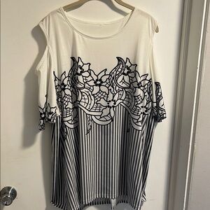 EUC Elegant Black & White Women's A-line Top Stripes & Flower cut out shoulders